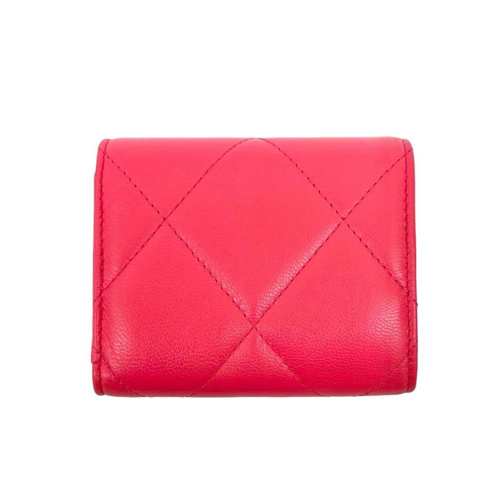 CHANEL Authentic Pink Leather Logo Wallet - Picture 2 of 10